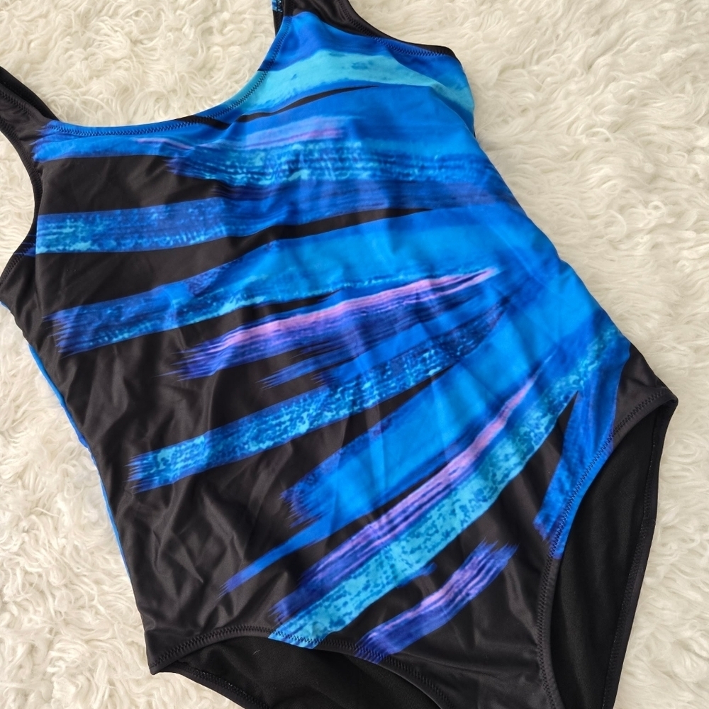 Aleumdr One Piece Swimsuit. Size XL. New - Picture 3 of 8